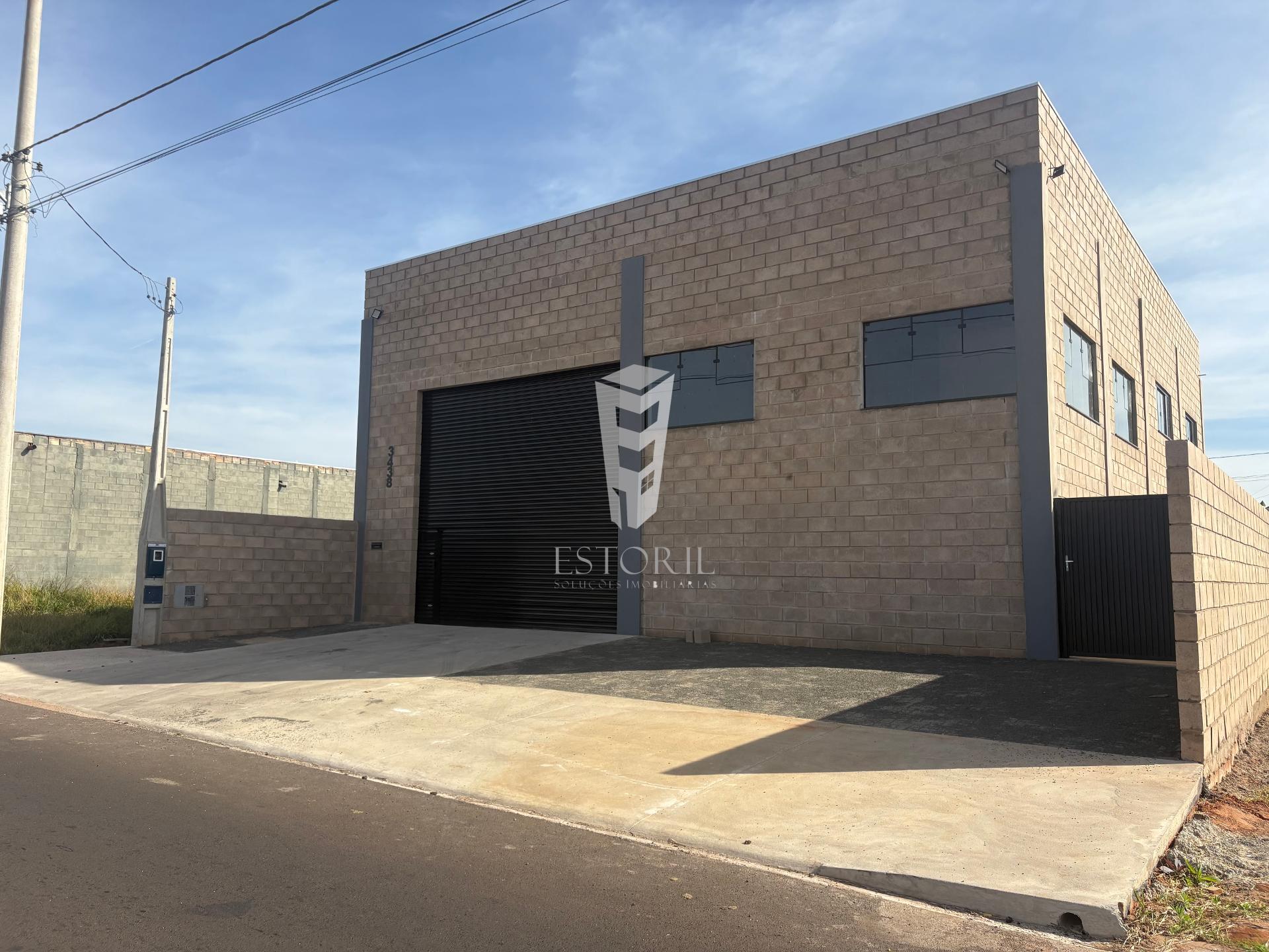 Depósito-Galpão, 300 m² - Foto 1