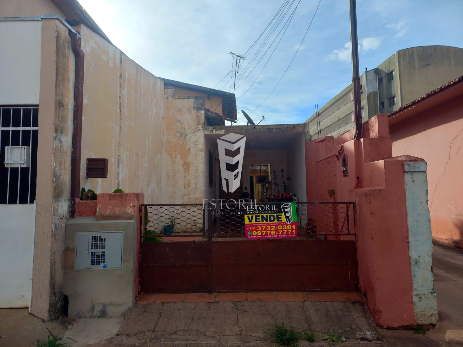 Casa com 2 dormitórios para locação, Centro, AVARE - SP