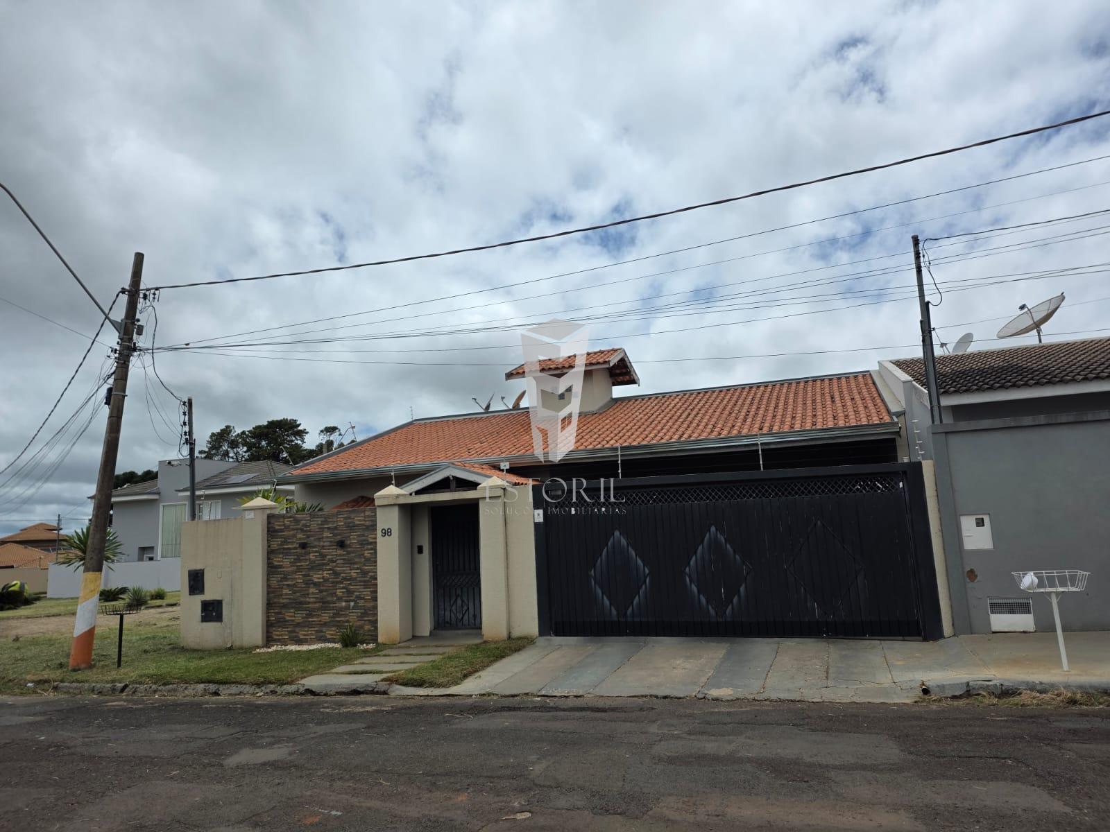 Grande oportunidade, casa á venda.