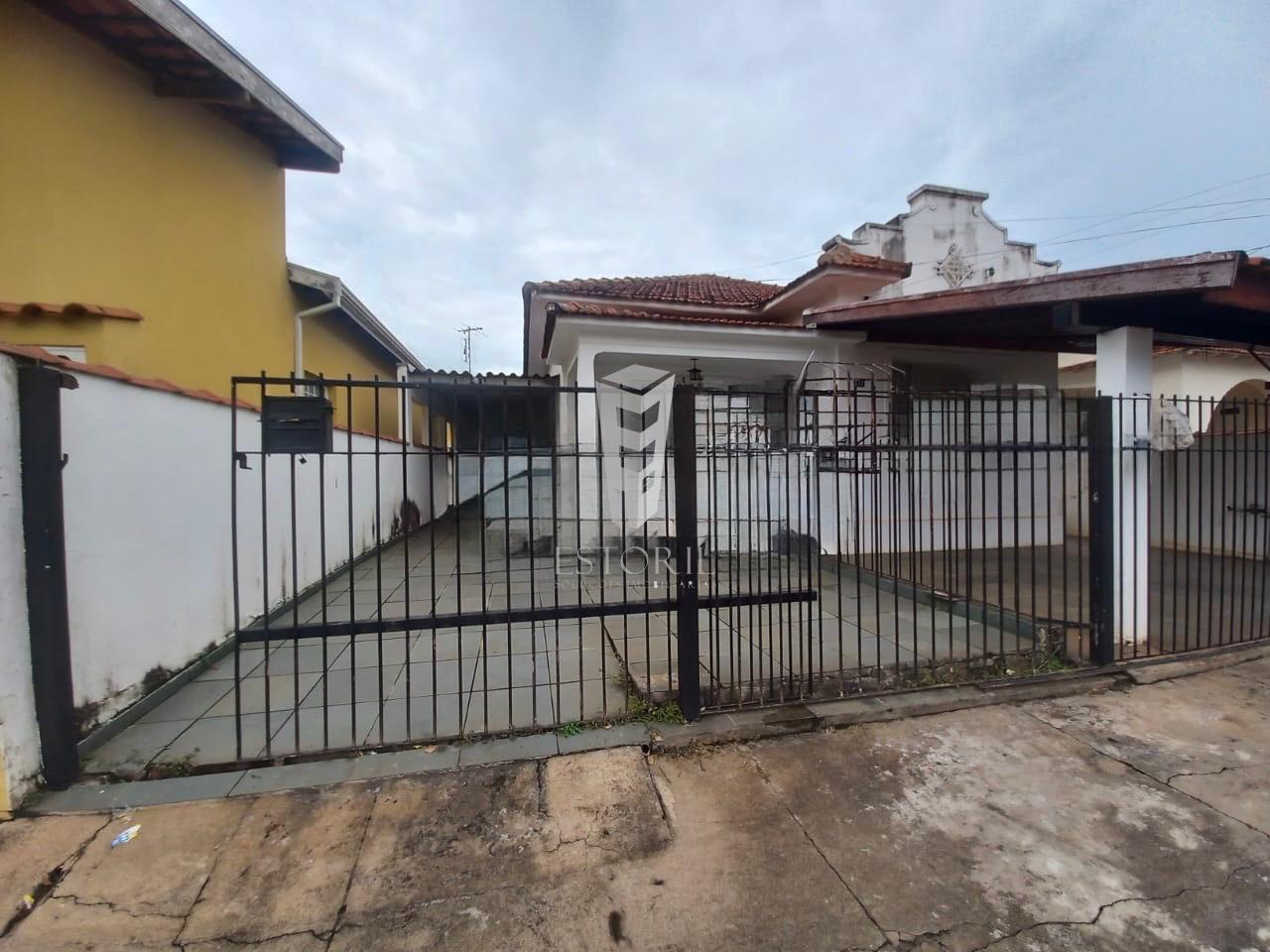 Casa, 2 quartos, 441 m² - Foto 1