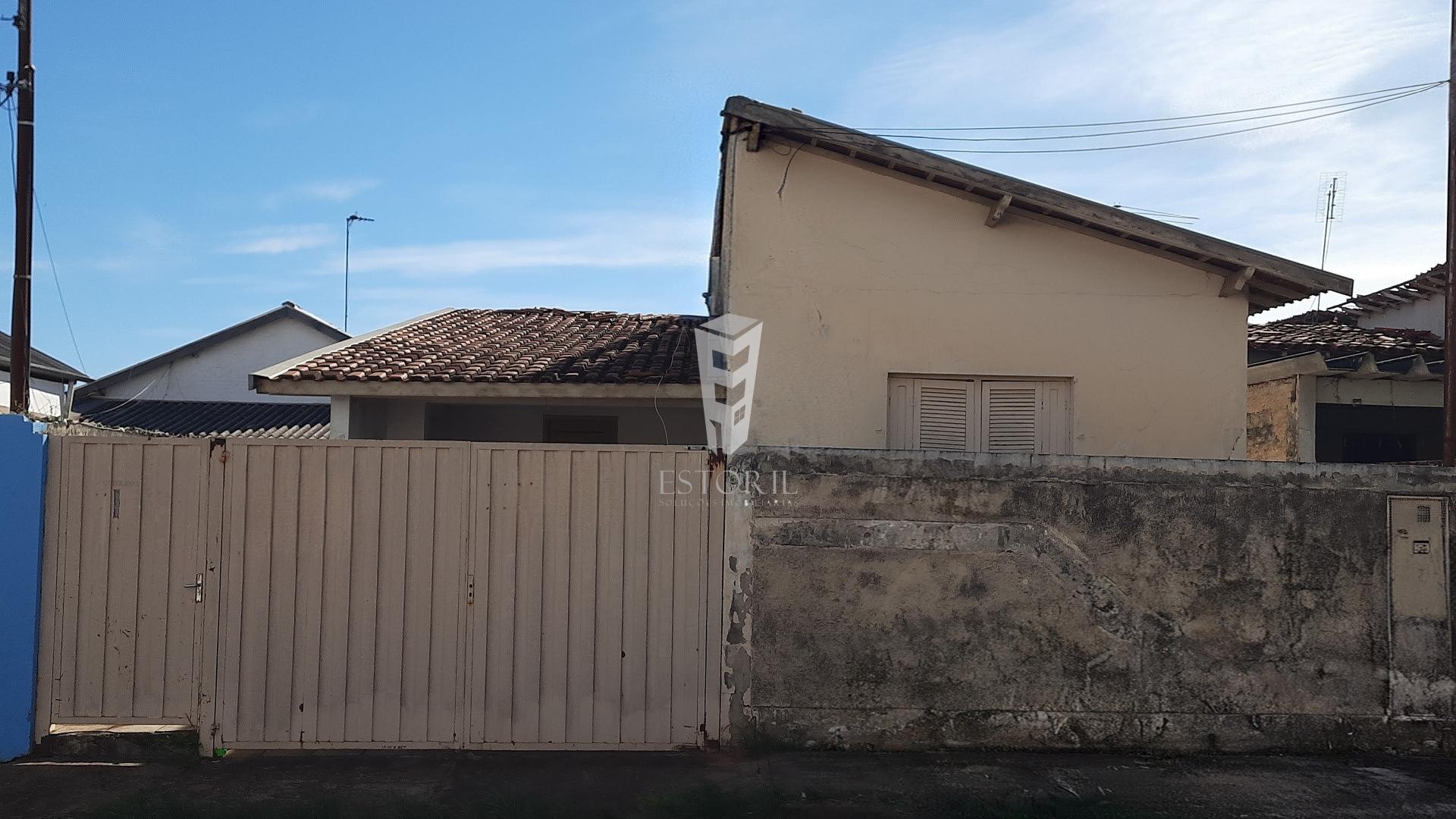 Casa, 3 quartos, 313 m² - Foto 1