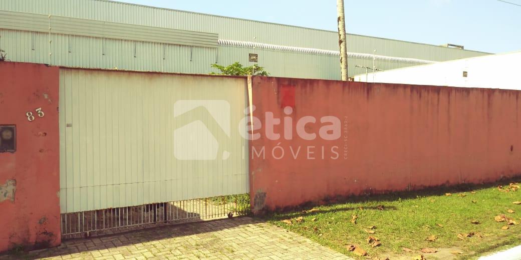 Excelente oportunidade para construir a casa dos seus sonhos