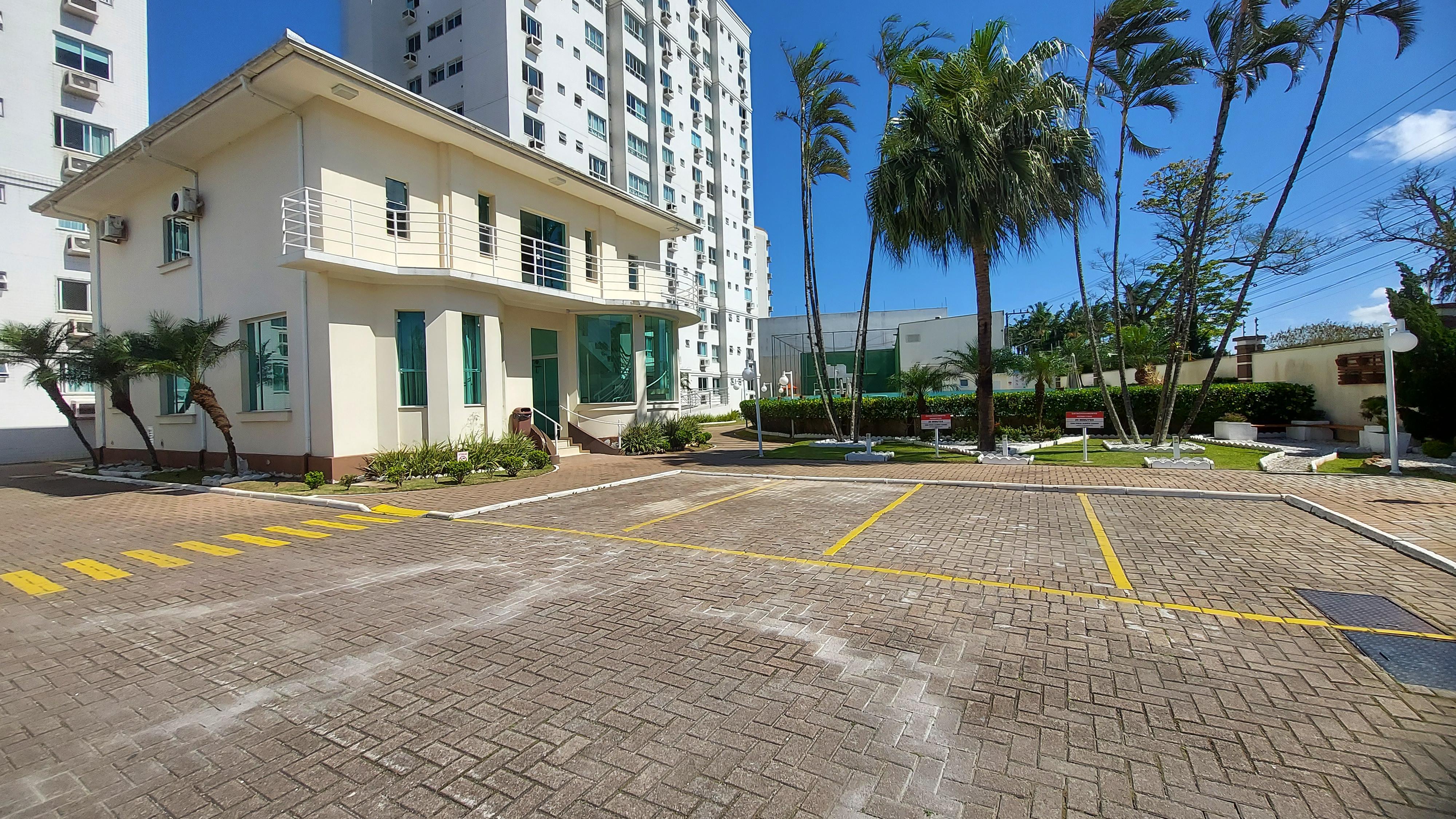 Apartamento à venda, 1 Suite,   1 Dorm, Cozinha c Churrasqueir...