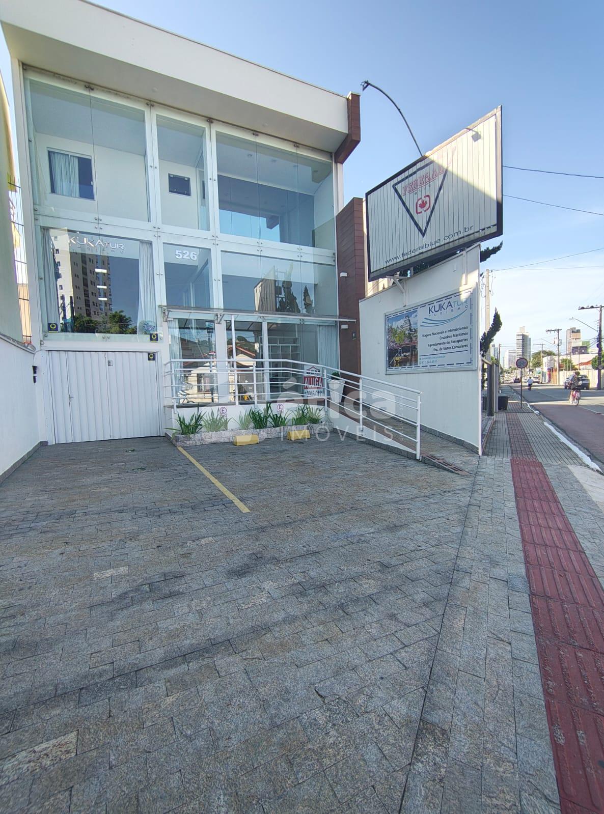 Sala comercial com 55 m2 na rua Almirante Barroso, Centro Itaj...