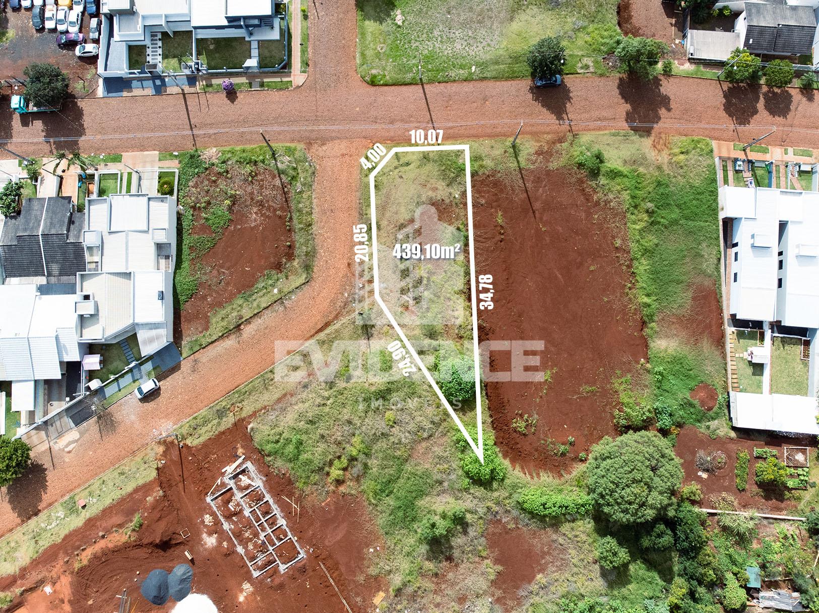 TERRENO À VENDA LOCALIZADO NO BAIRRO FRARON