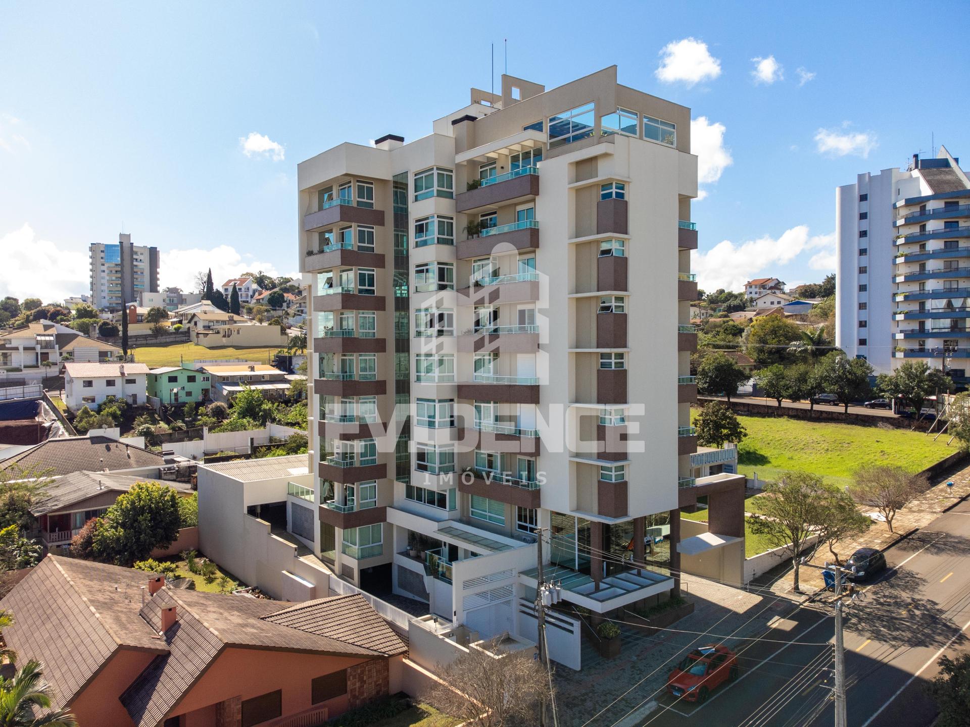 APARTAMENTO DE ALTO PADRÃO À VENDA LOCALIZADO NO CENTRO