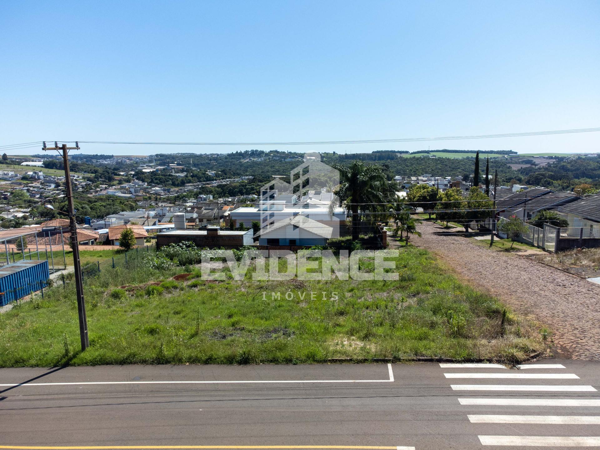 TERRENO À VENDA, LOCALIZADO NO BAIRRO SÃO FRANCISCO