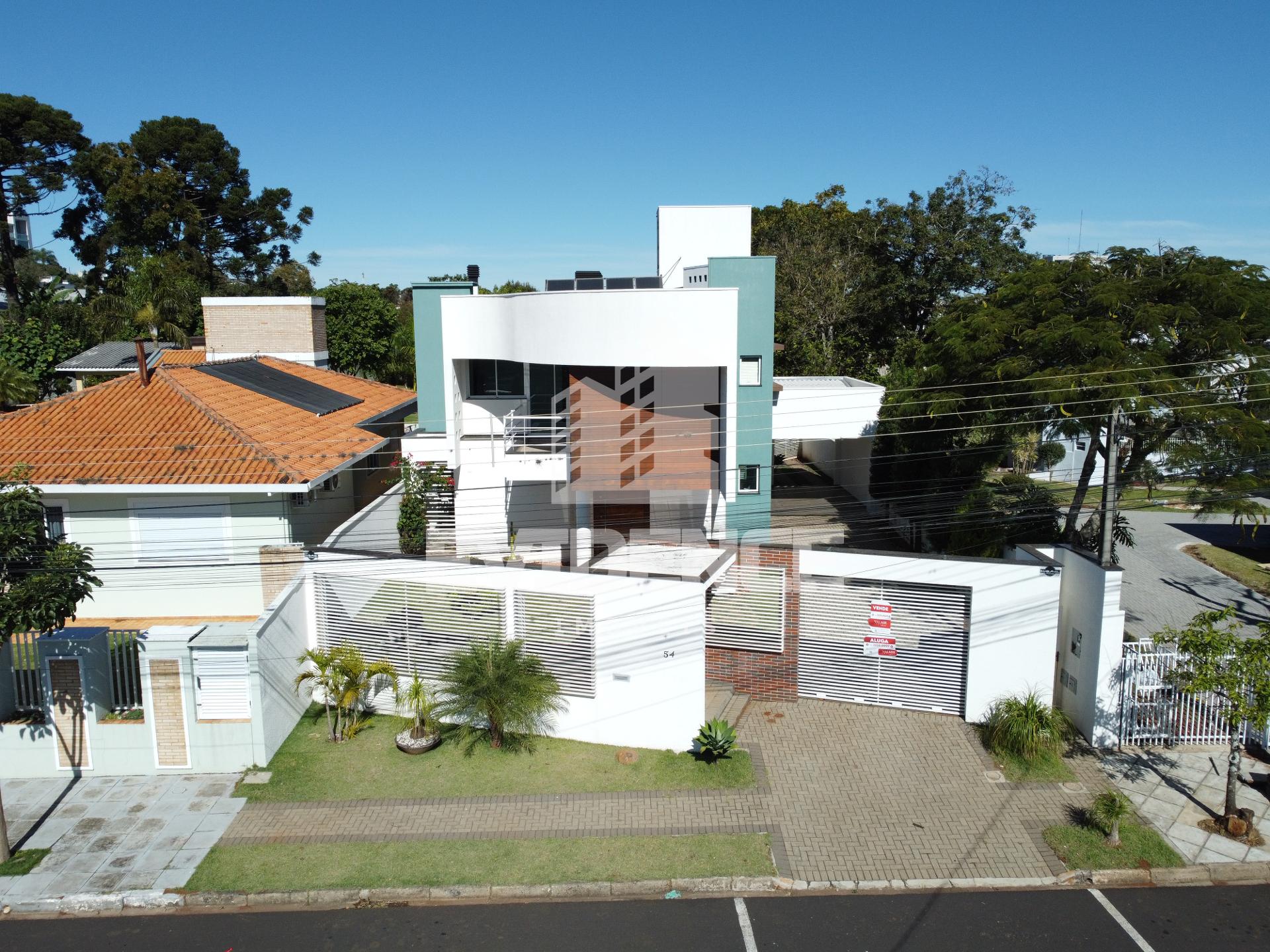 SOBRADO DE ALTO PADRÃO À VENDA LOCALIZADA NO BAIRRO LA SALLE