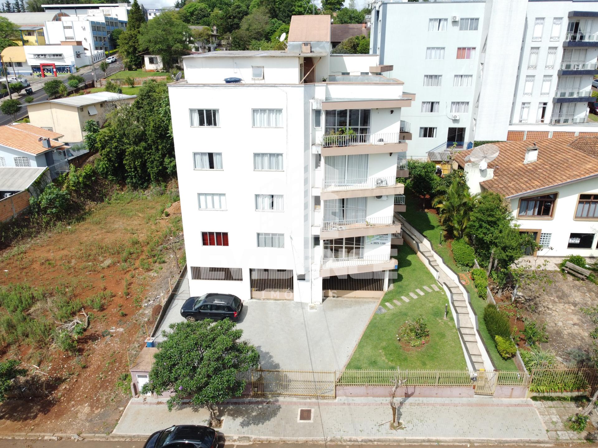 APARTAMENTO À VENDA NO EDIFÍCIO DAIANE, LOCALIZADO NA RUA TOCA...