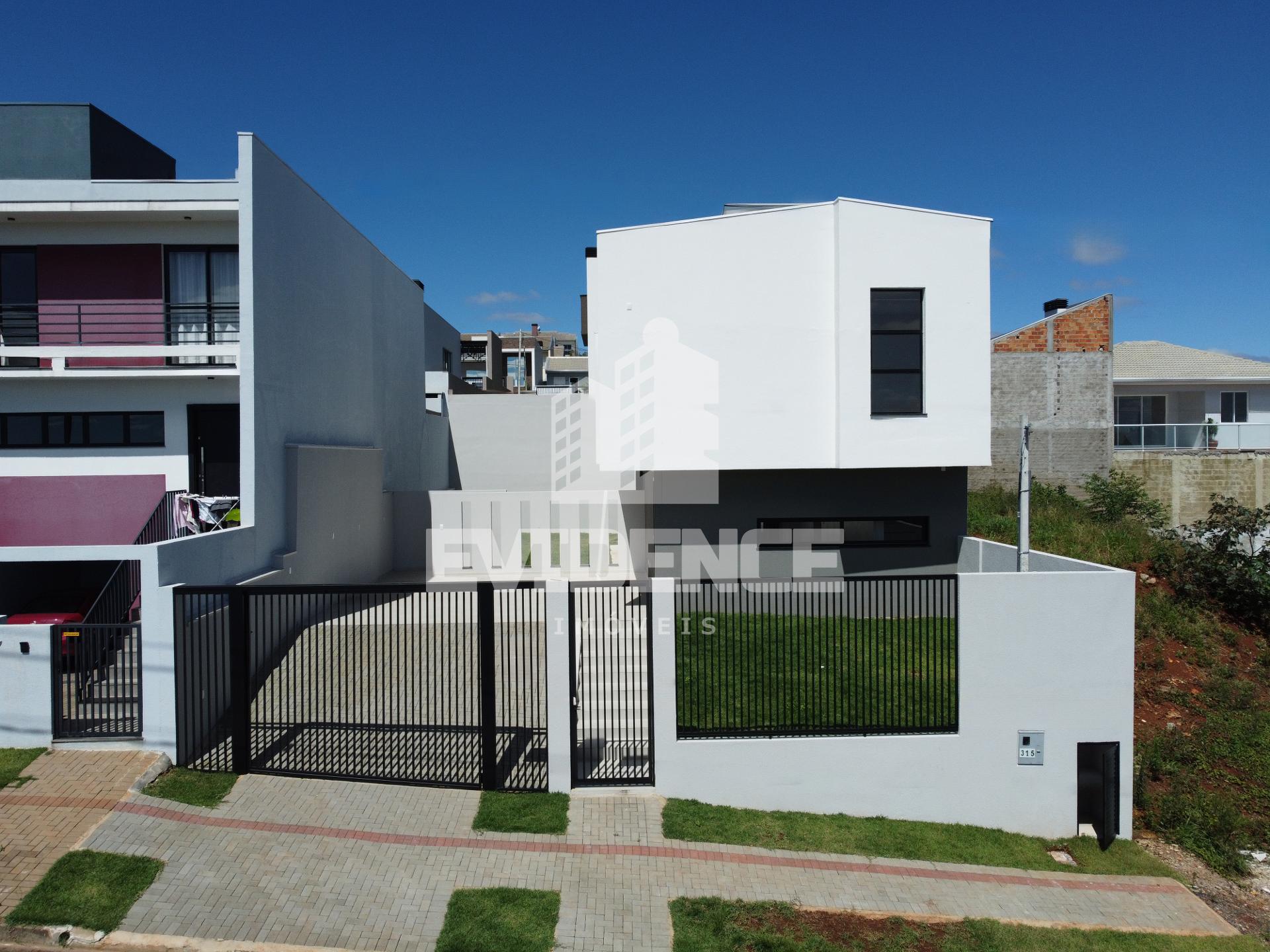 SOBRADO À VENDA LOCALIZADO NO BAIRRO FRARON