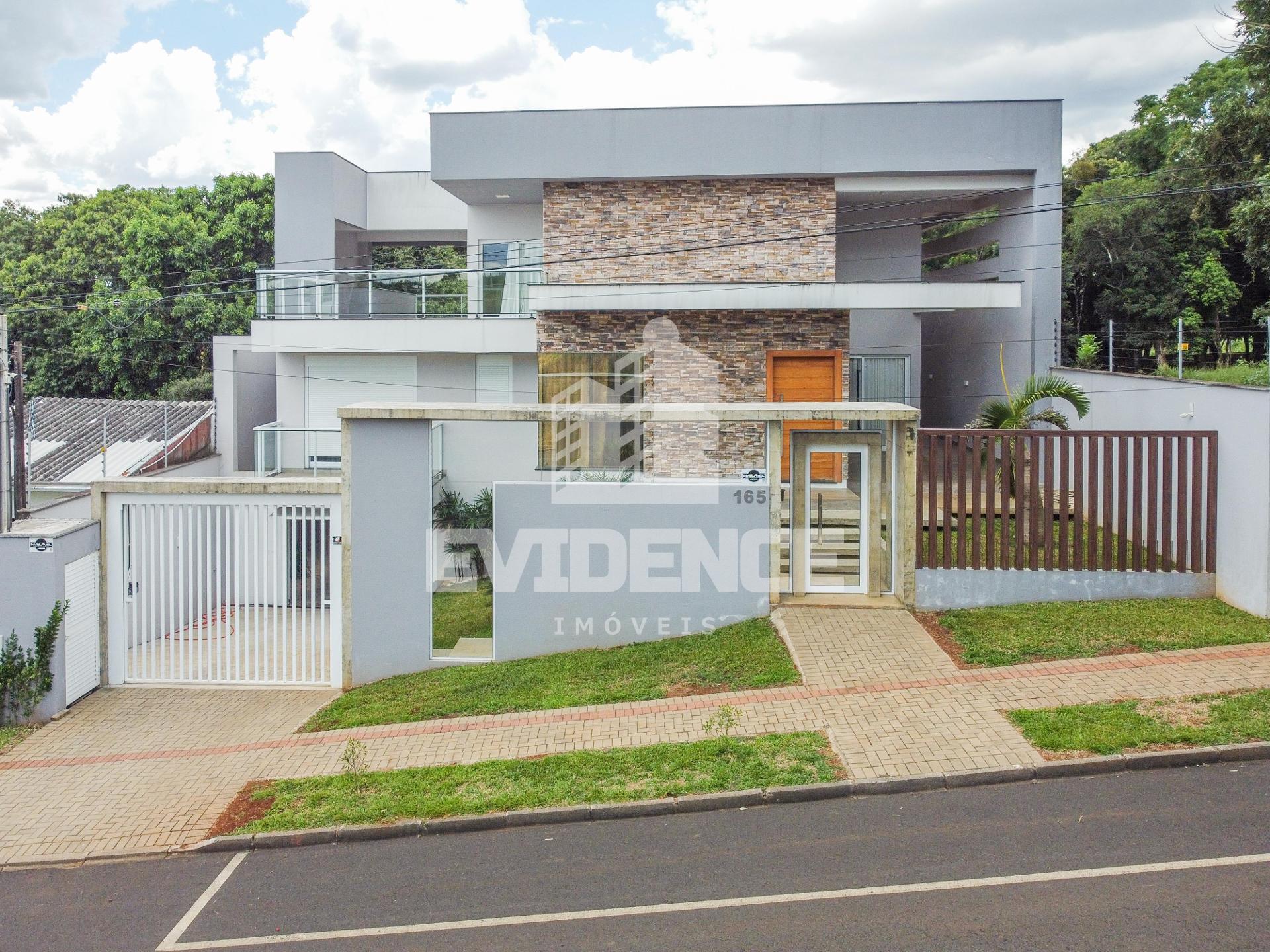 CASA DE ALTO PADRÃO À VENDA, LOCALIZADA NO BAIRRO VILA ISABEL