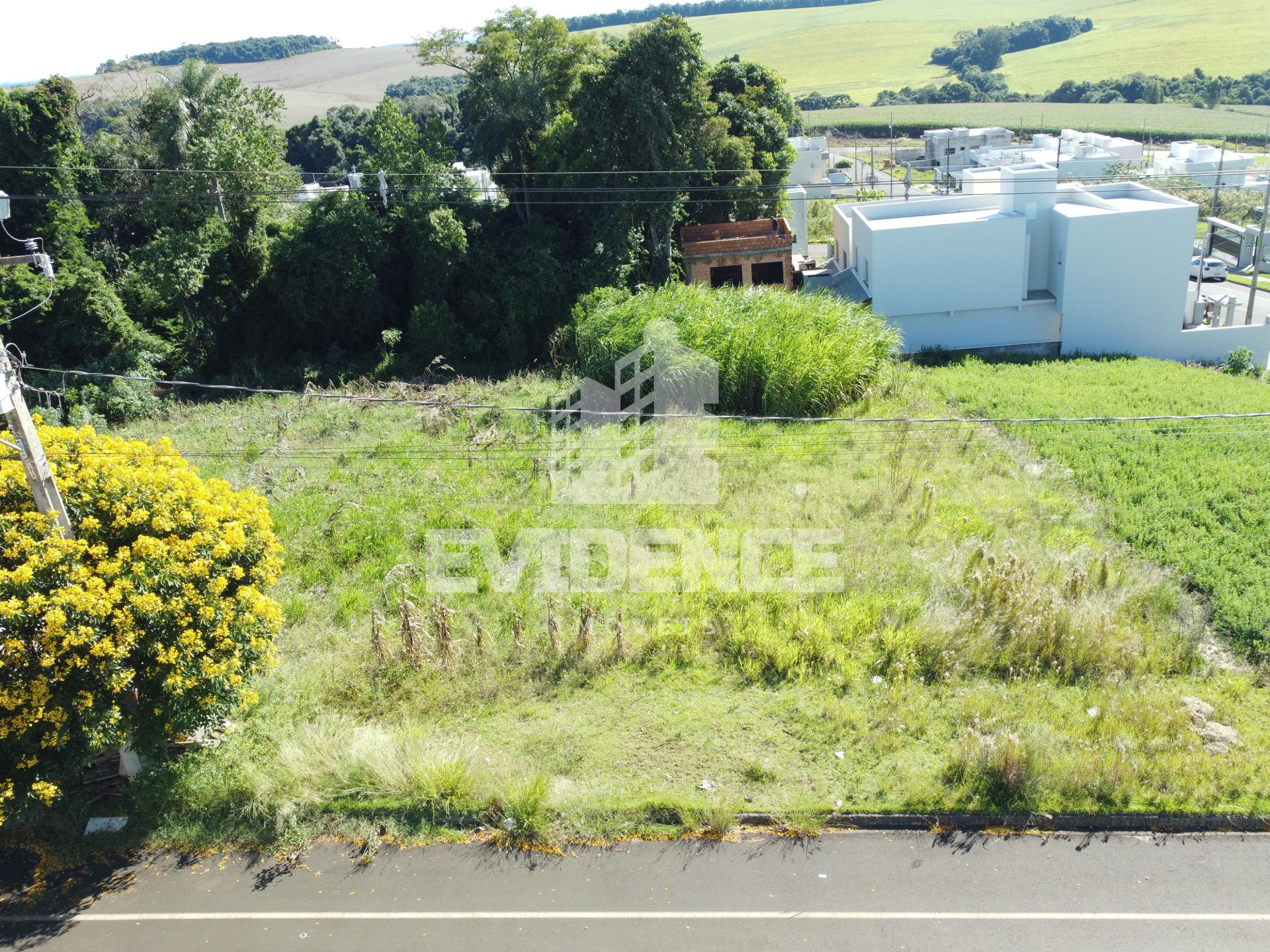 TERRENO À VENDA, LOCALIZADO NO BAIRRO FRARON