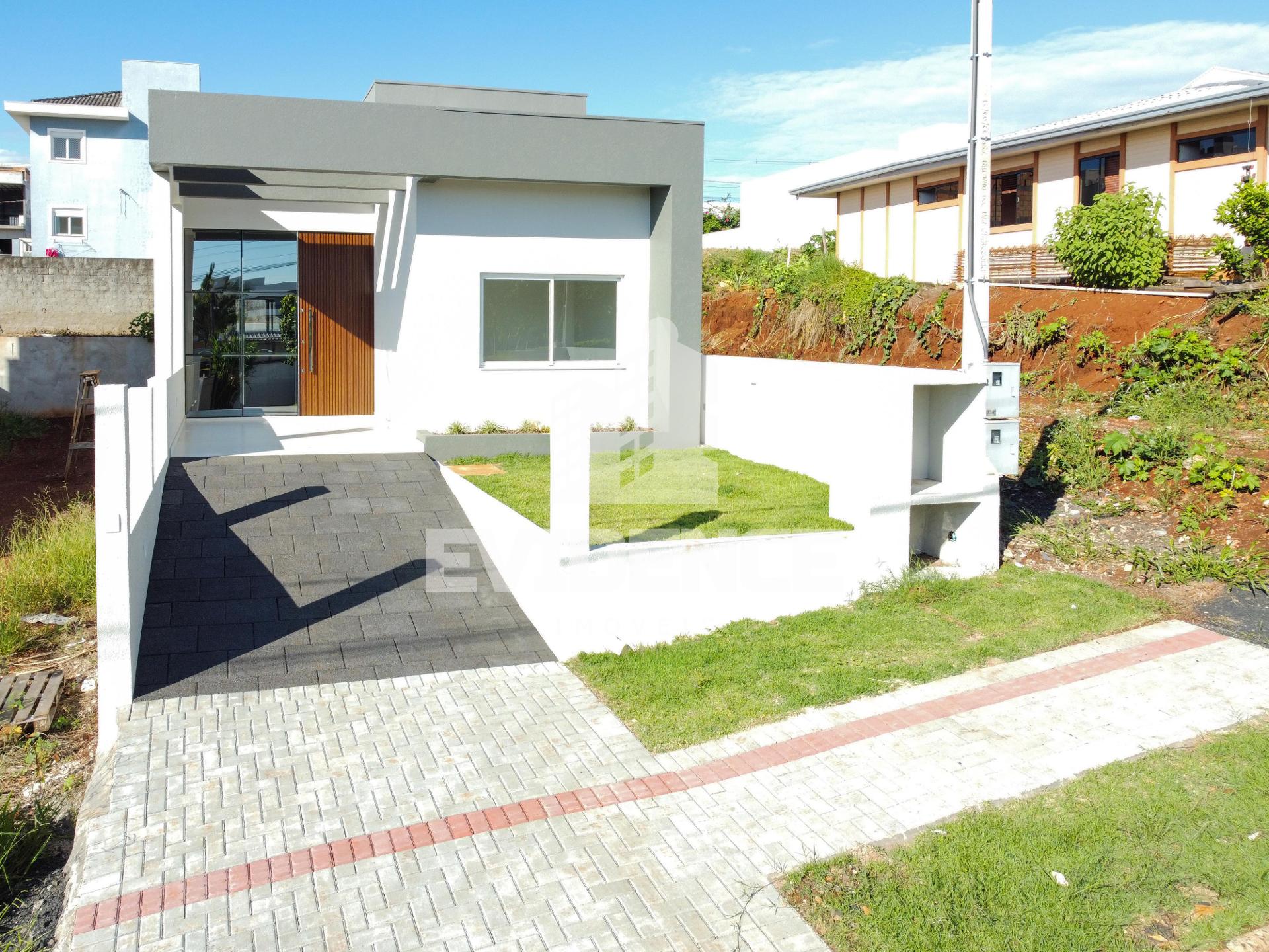 CASA TÉRREA À VENDA, LOCALIZADA NO BAIRRO FRARON