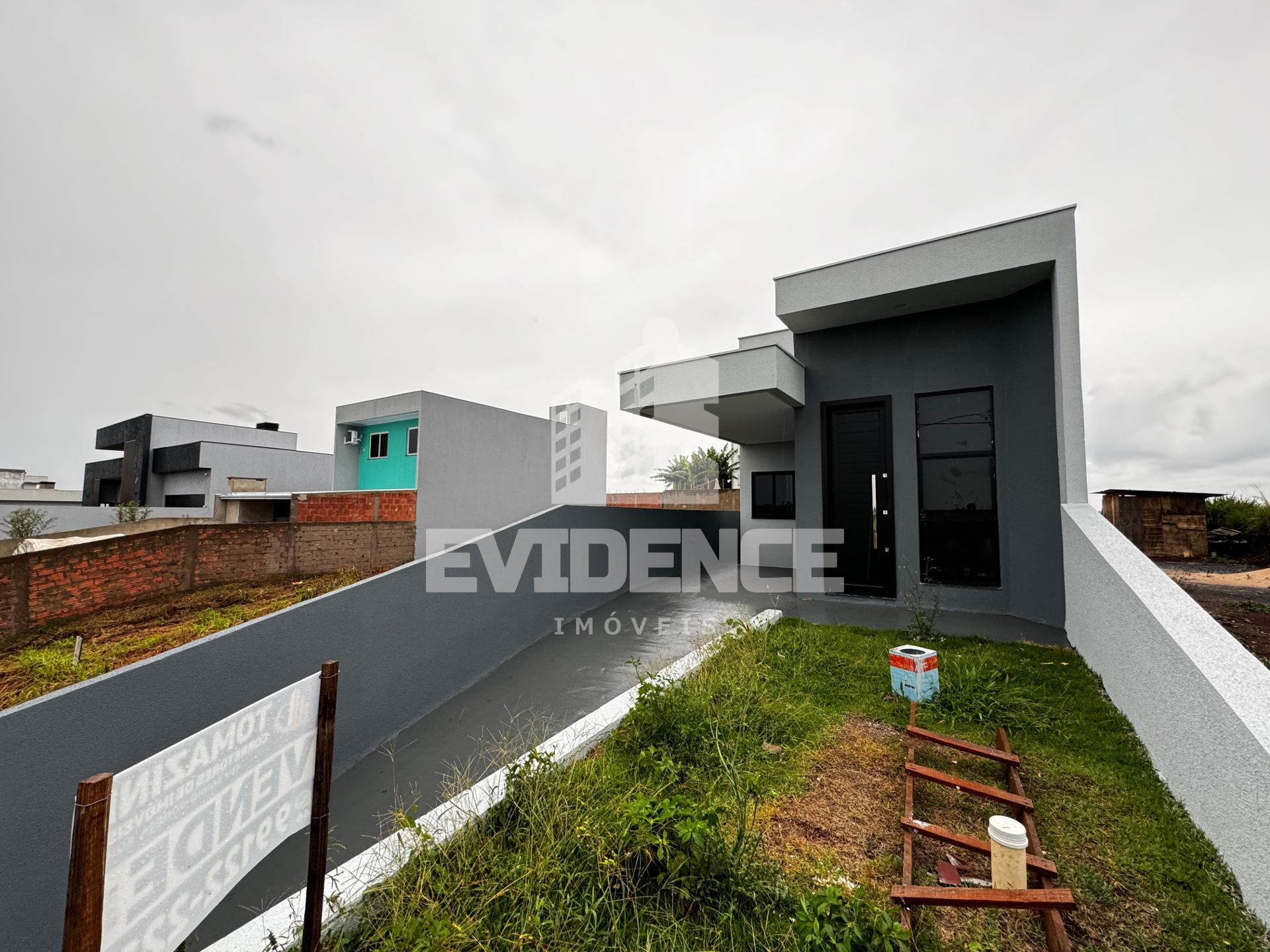 CASA À VENDA LOCALIZADA NO BAIRRO FRARON