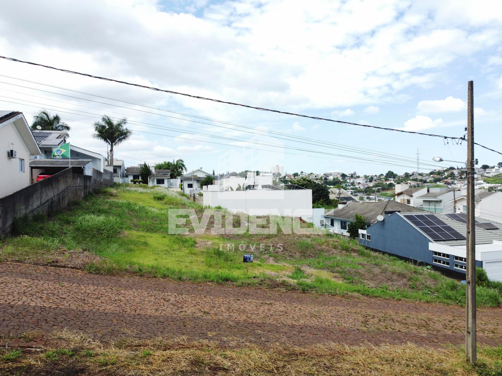 TERRENO À VENDA LOCALIZADO NO BAIRRO SÃO LUIZ