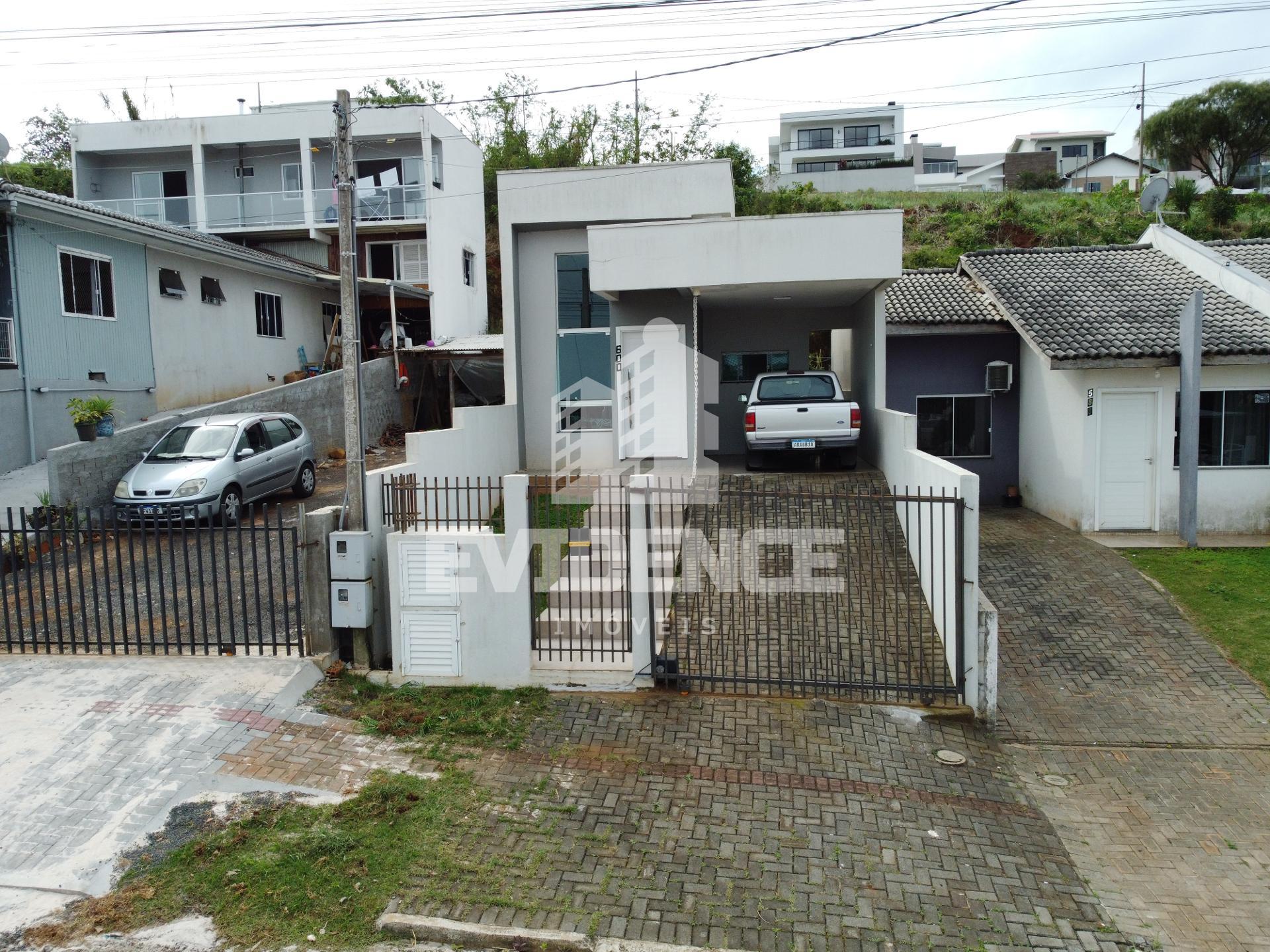 CASA MOBILIADA À VENDA NO BAIRRO FRARON