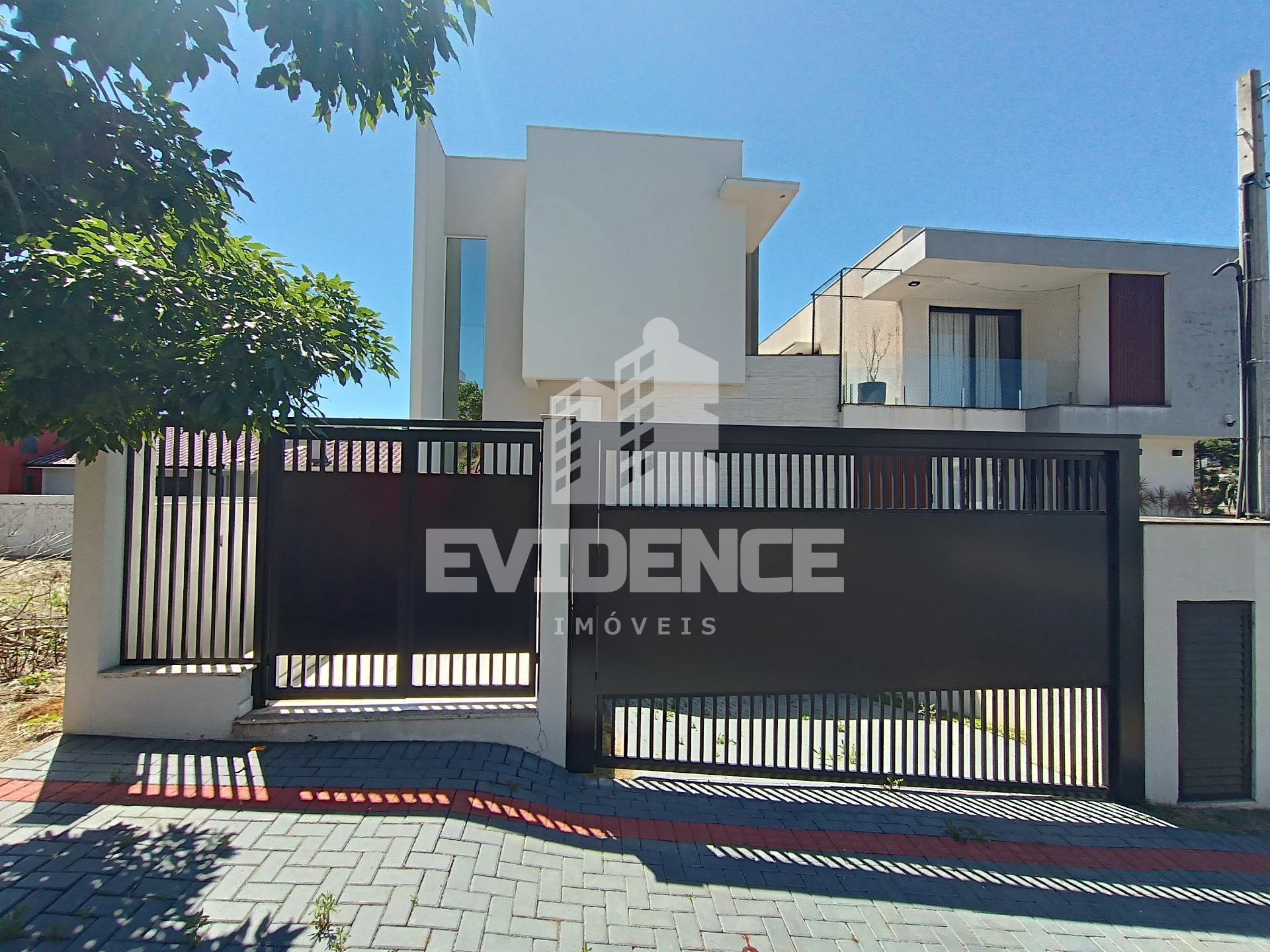 SOBRADO DE ALTO PADRÃO À VENDA LOCALIZADO NO BAIRRO PARQUE DO SOM