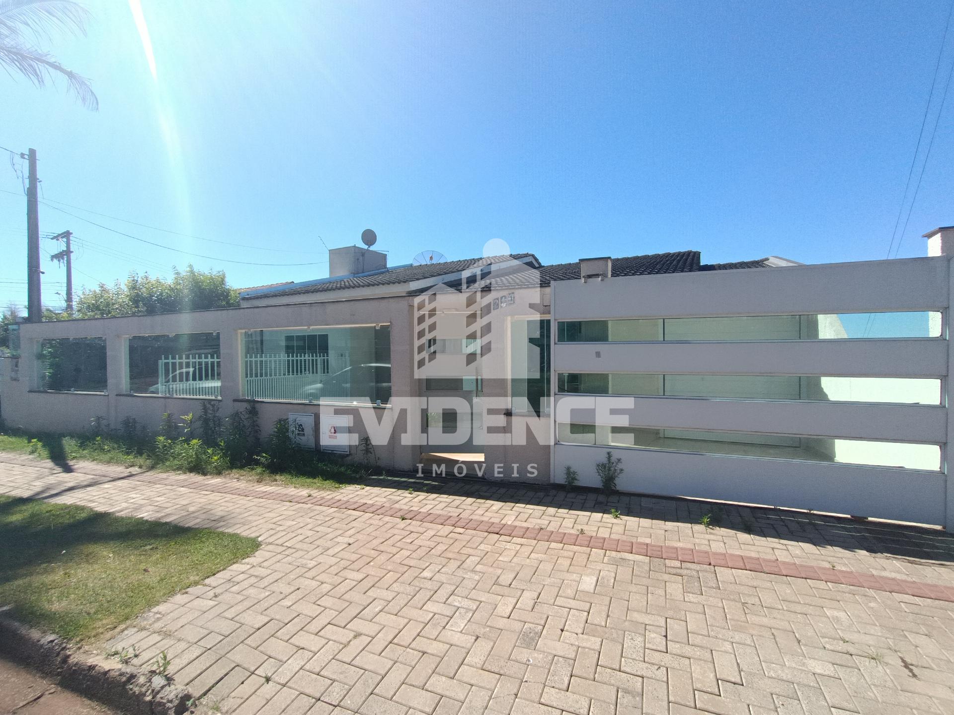 CASA A VENDA LOCALIZADA NO BAIRRO FRARON