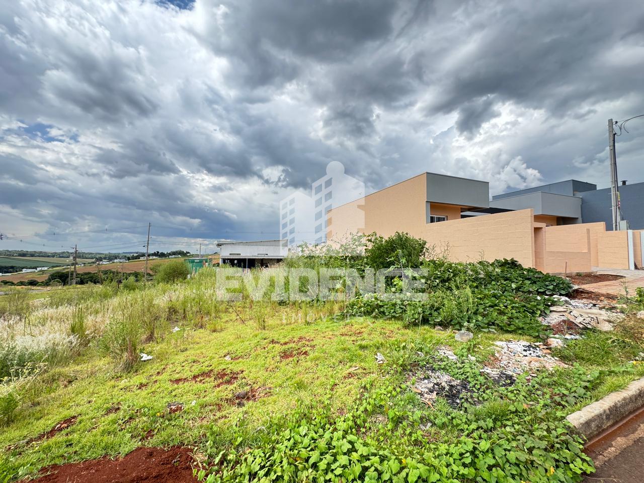 TERRENO A VENDA NO BAIRRO FRARON
