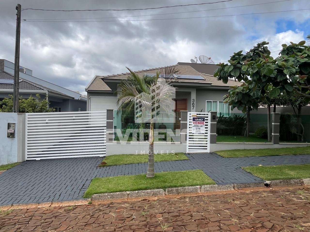 CASA MOBILIADA Á VENDA NO BAIRRO FRARON