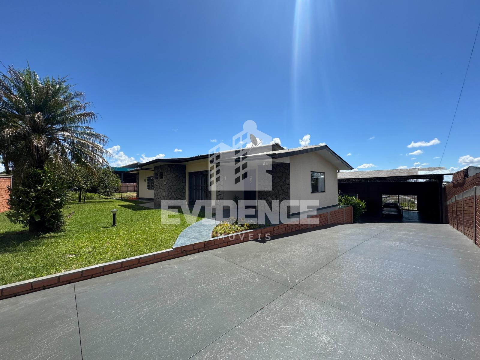 CASA DE ALTO PADRÃO À VENDA LOCALIZADA NO BAIRRO BELA VISTA