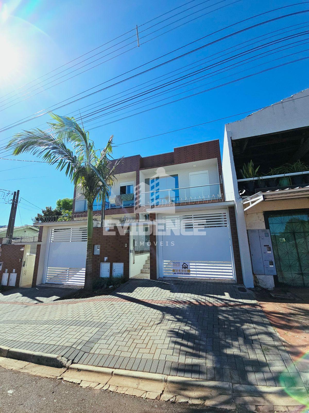 SOBRADO À VENDA LOCALIZADO NO BAIRRO PINHEIRINHO