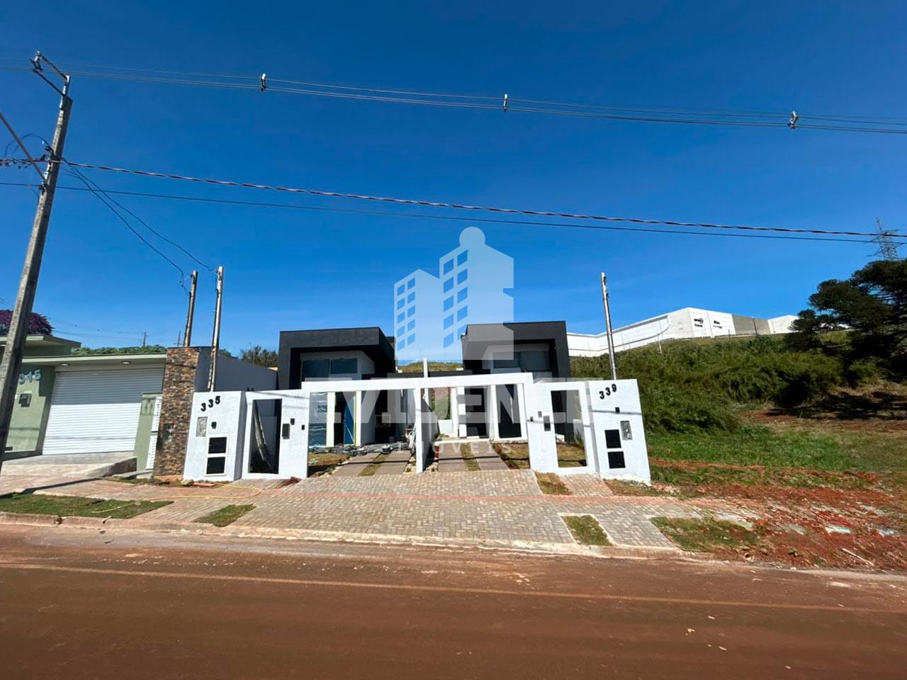 CASA À VENDA LOCALIZADA NO BAIRRO SÃO LUIZ