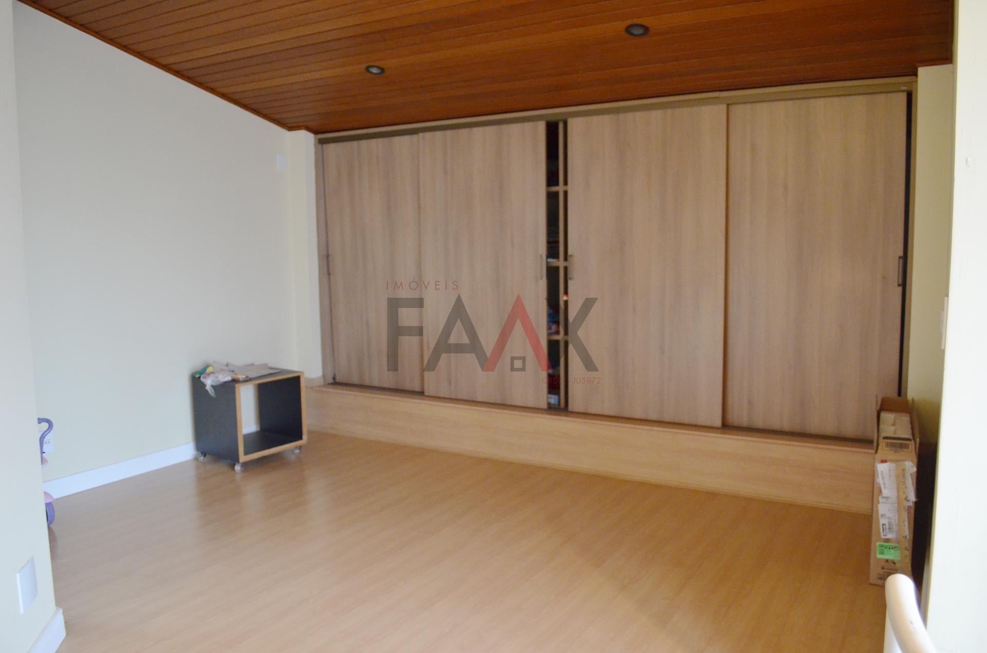 Sobrado à venda com 3 quartos, 284m² - Foto 49