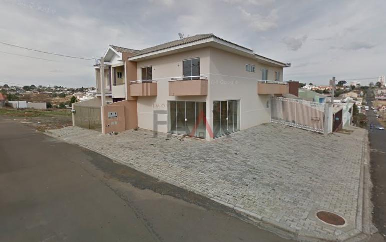 SOBRADO COMERCIAL À VENDA EM GUARAPUAVA-PR