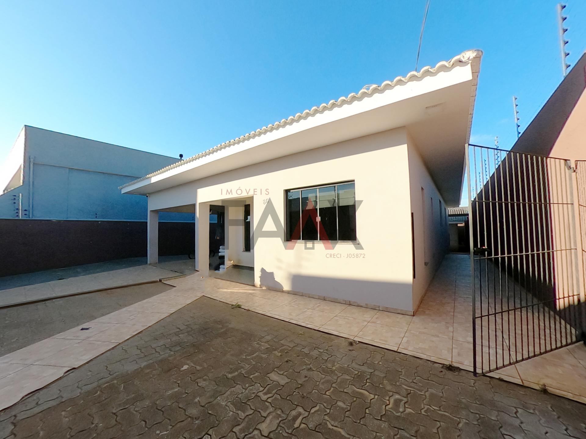 Casa à venda com amplo terreno, Bairro Alto da XV, GUARAPUAVA ...