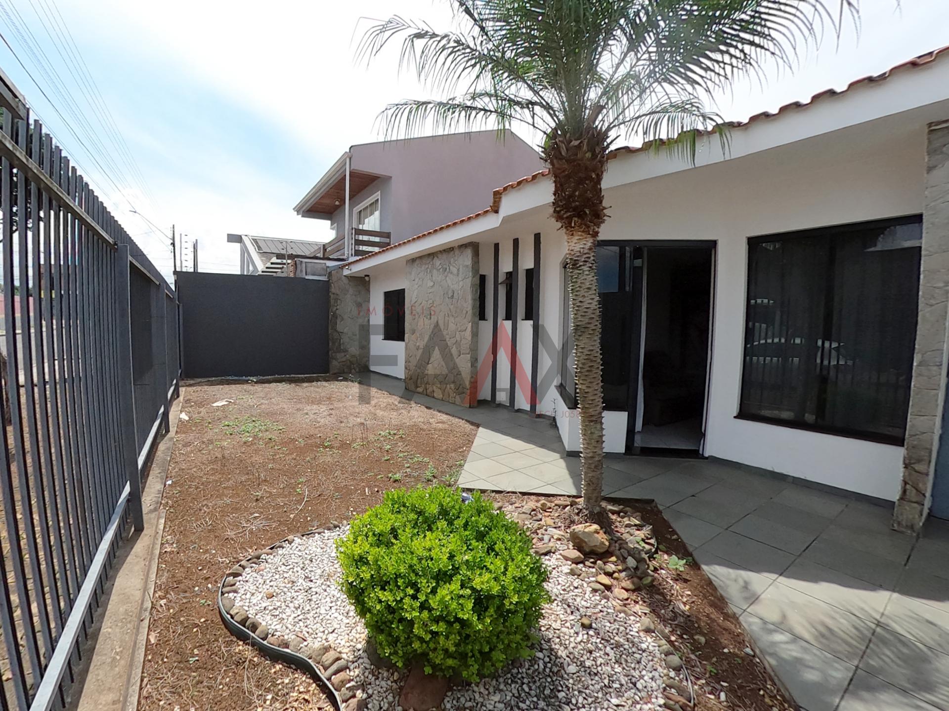 Casa à venda com 2 quartos, 425m² - Foto 2