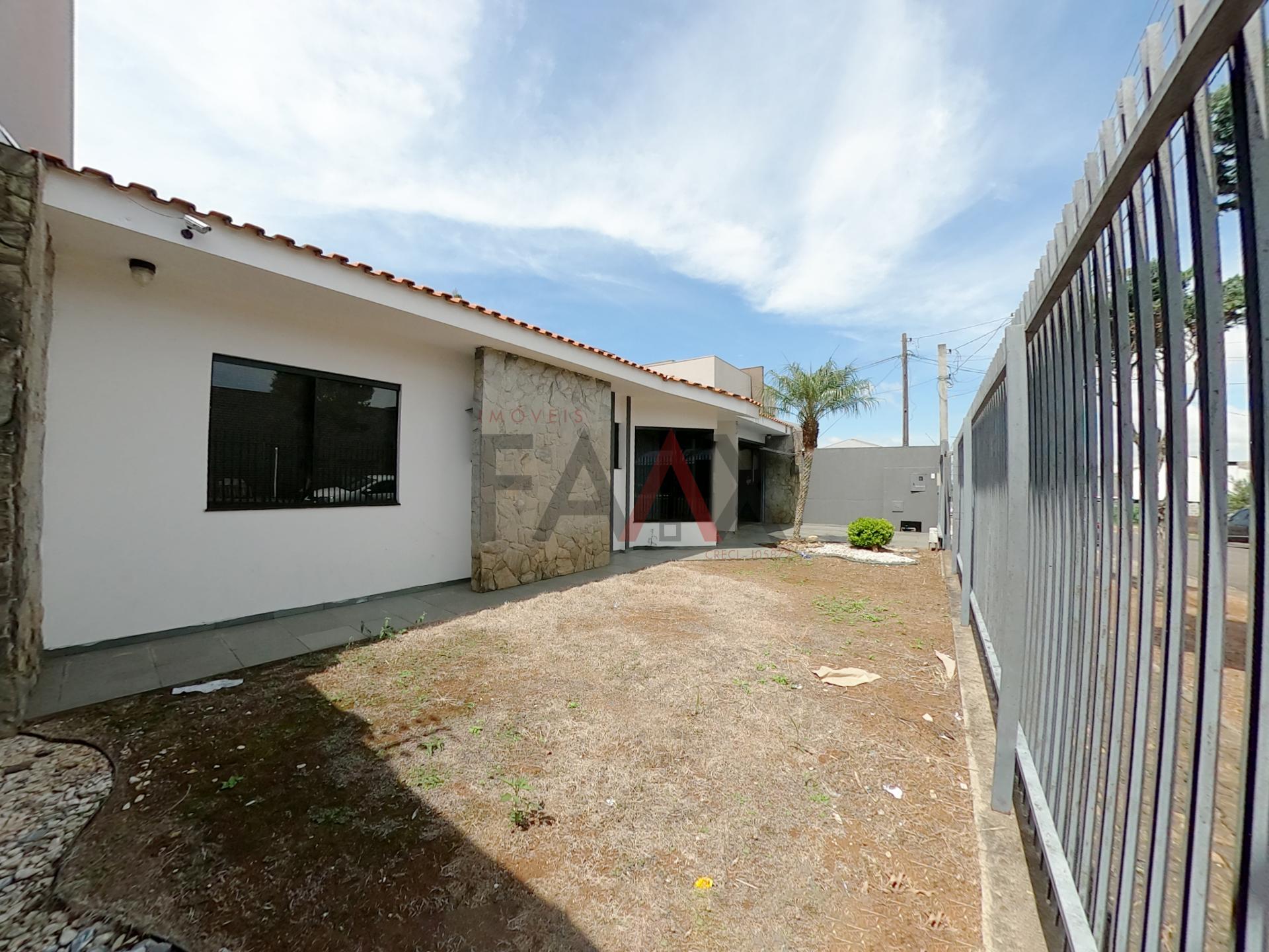 Casa à venda com 2 quartos, 425m² - Foto 3