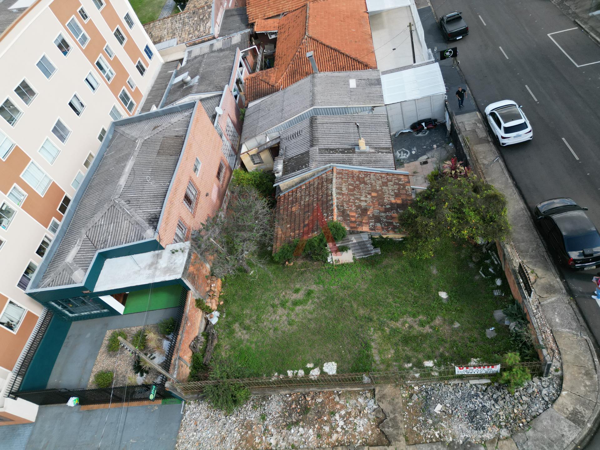 Terreno de esquina à venda, Bairro centro, GUARAPUAVA - PR