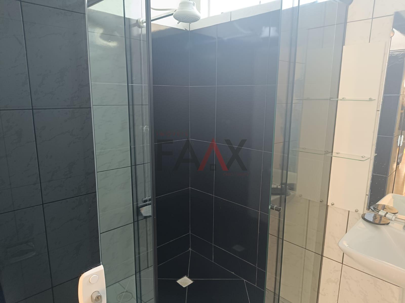 Casa à venda com 4 quartos, 170m² - Foto 16
