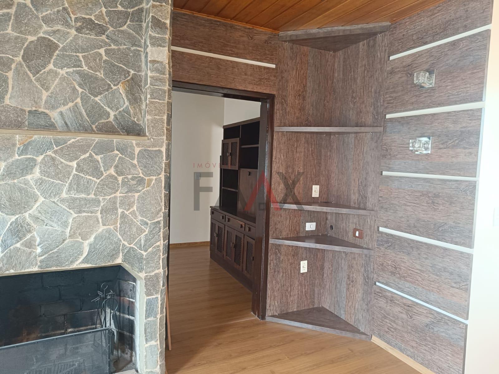 Casa à venda com 4 quartos, 170m² - Foto 4