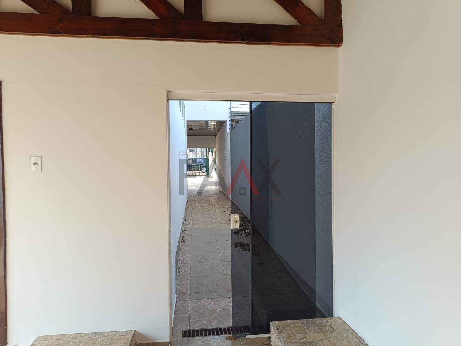 Casa à venda com 4 quartos, 170m² - Foto 30