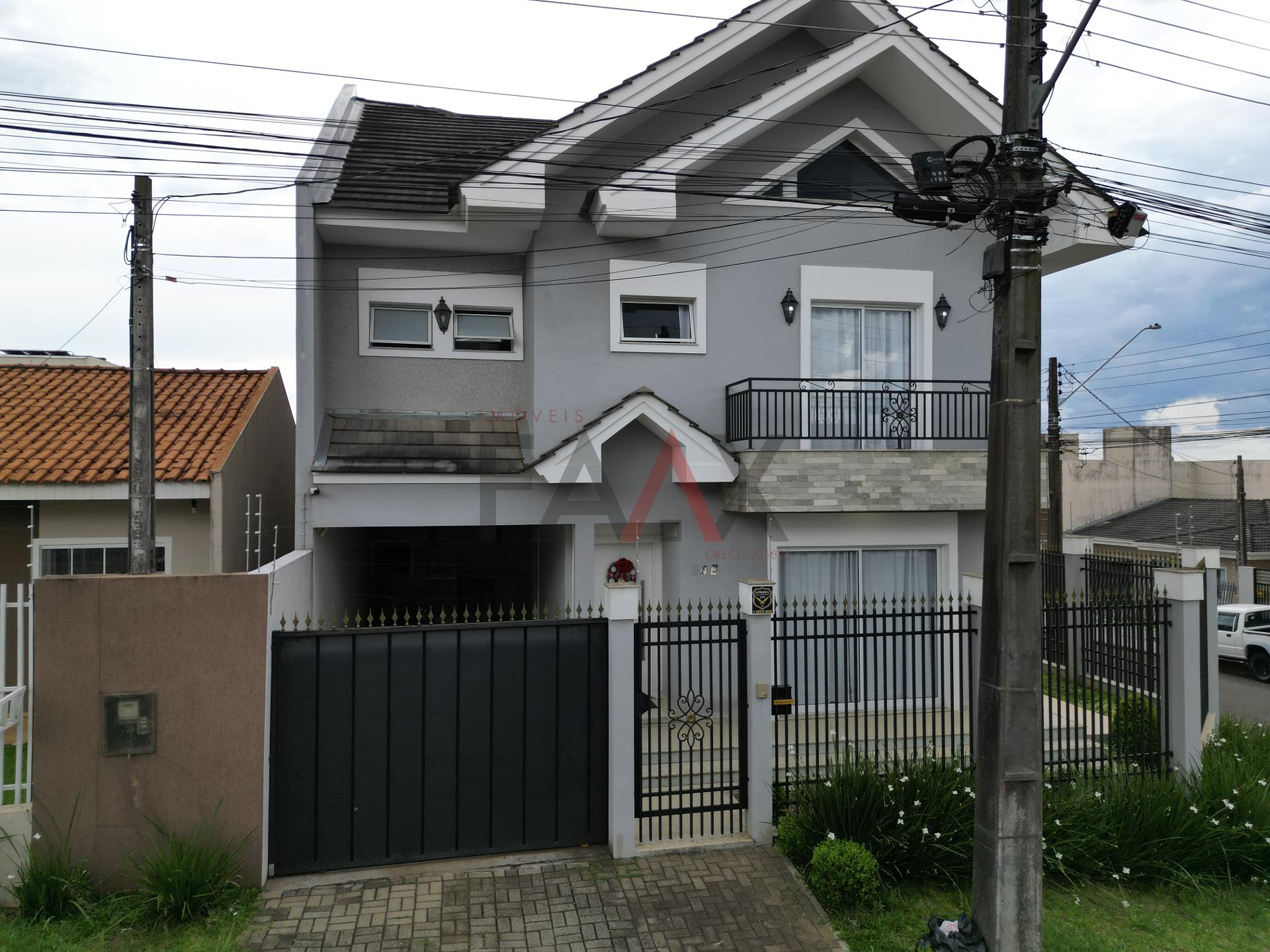 Sobrado à venda DE ESQUINA no virmond alto padrão em GUARAPUAV...
