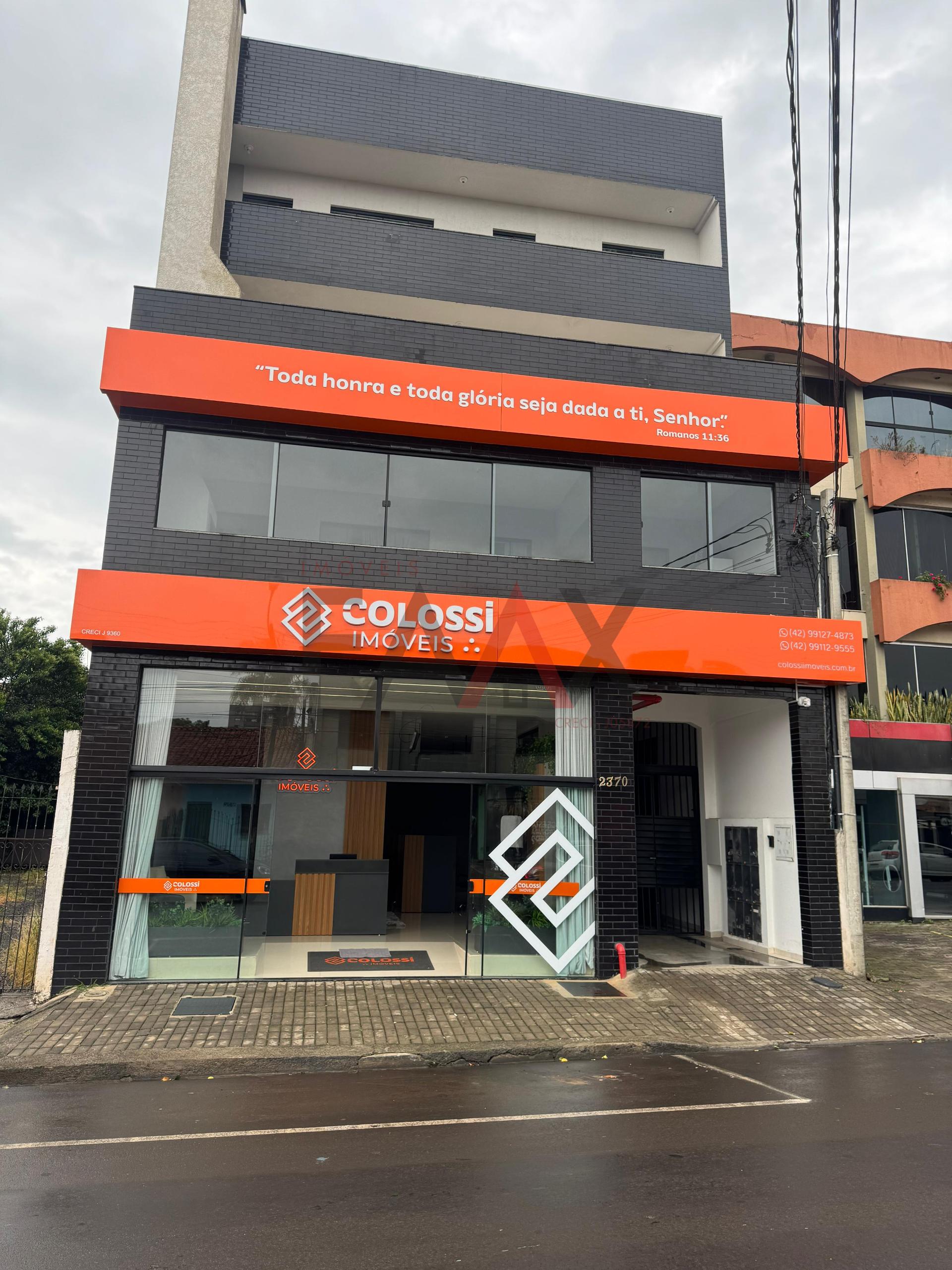 Apartamento à venda no CENTRO em frente a compania do corpo em...