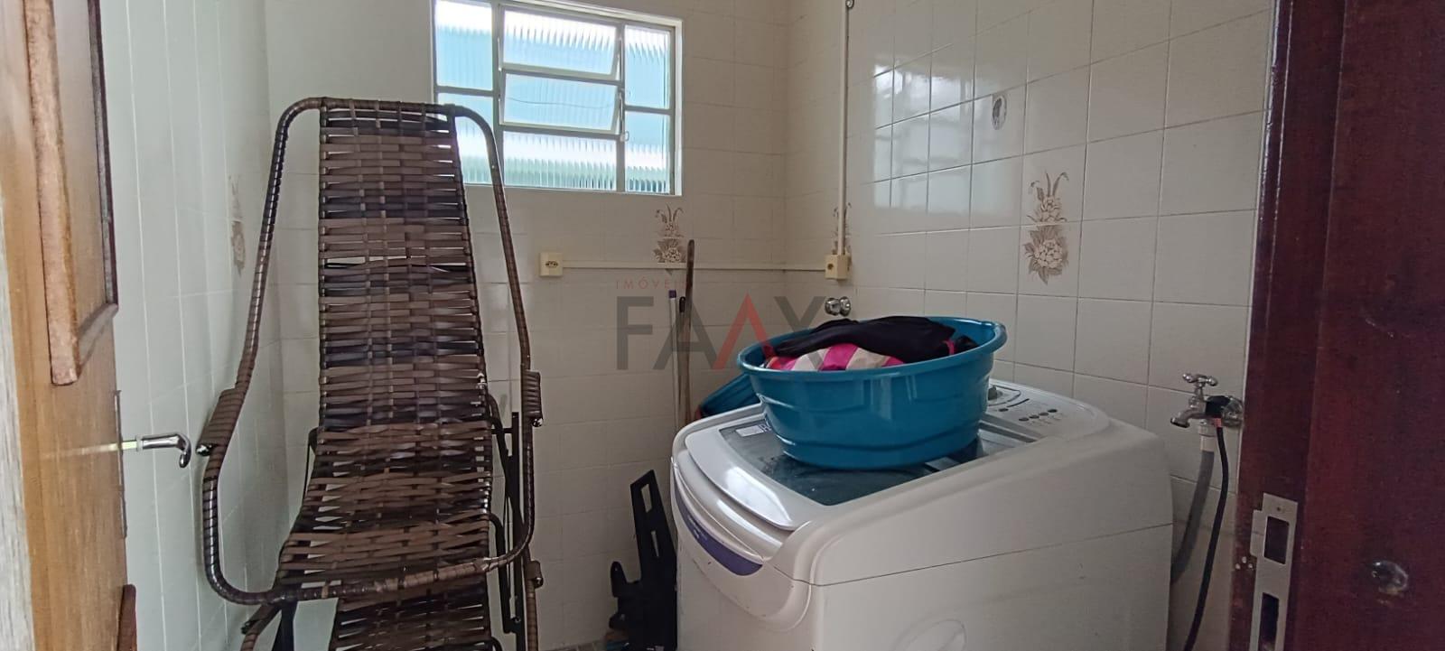 Casa à venda com 4 quartos, 197m² - Foto 30