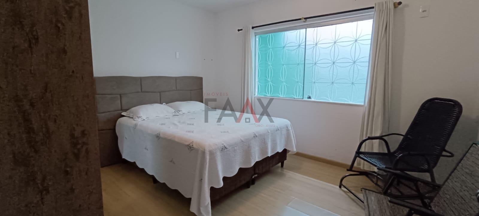 Casa à venda com 4 quartos, 197m² - Foto 16