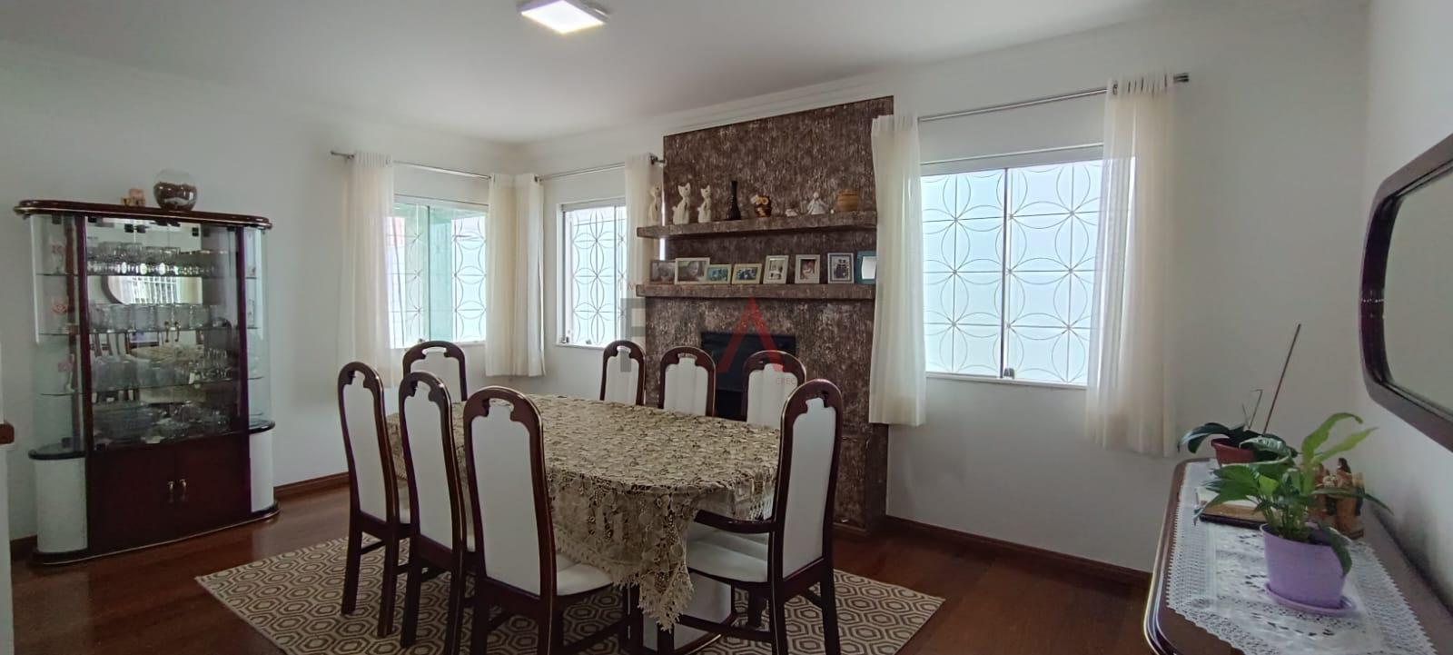 Casa à venda com 4 quartos, 197m² - Foto 8