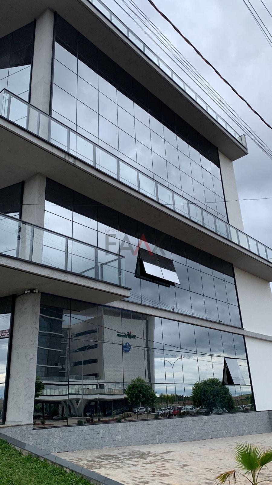 Sala comercial para Clínicas e Saúde na Cidade dos Lagos em Gu...