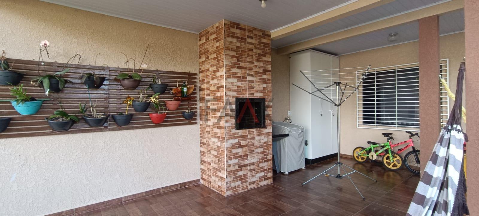 Casa à venda com 2 quartos, 116m² - Foto 4