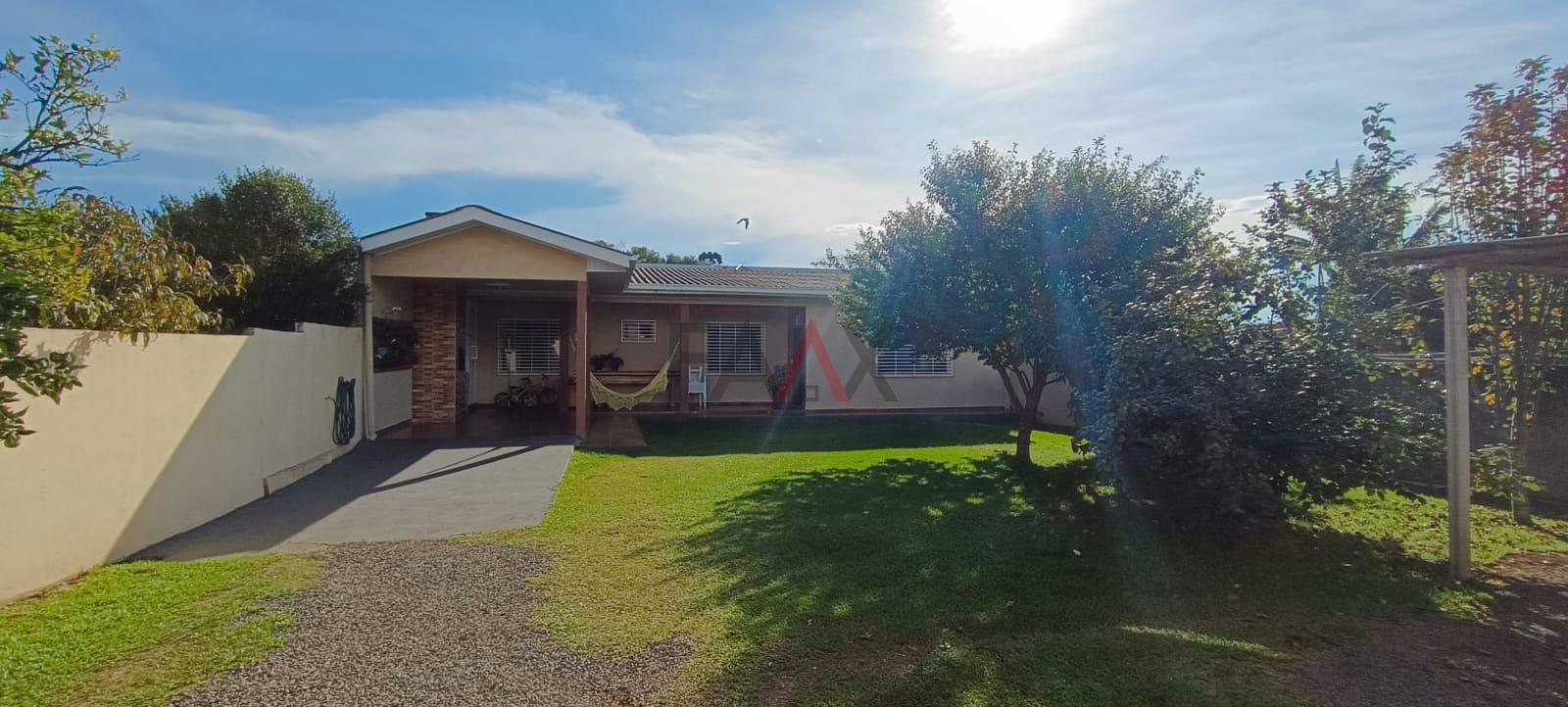 Casa à venda com 2 quartos, 116m² - Foto 2