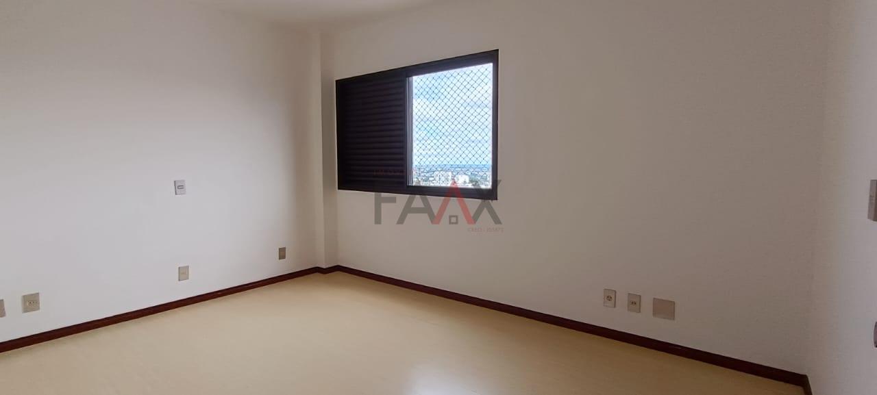 Apartamento para alugar com 2 quartos, 235m² - Foto 13