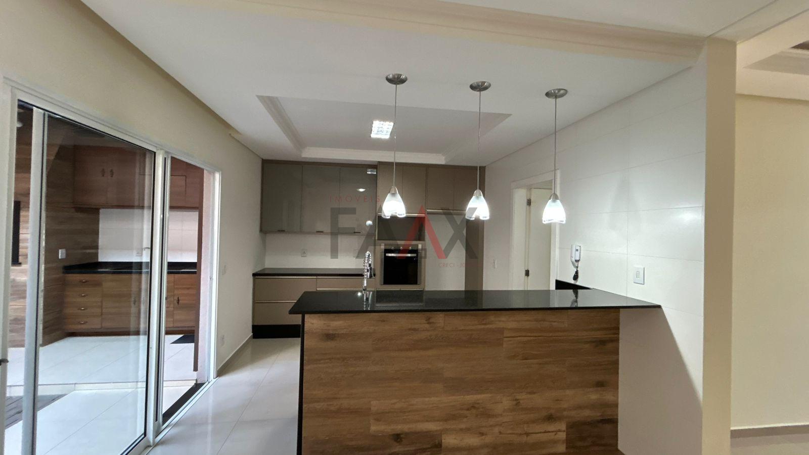 Sobrado à venda com 2 quartos, 200m² - Foto 4