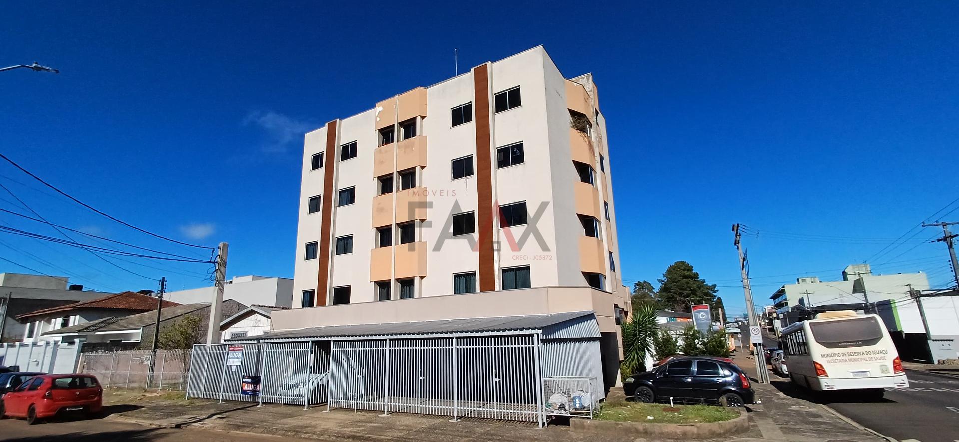 Apartamento com 3 dormitórios, TRIANON, GUARAPUAVA - PR