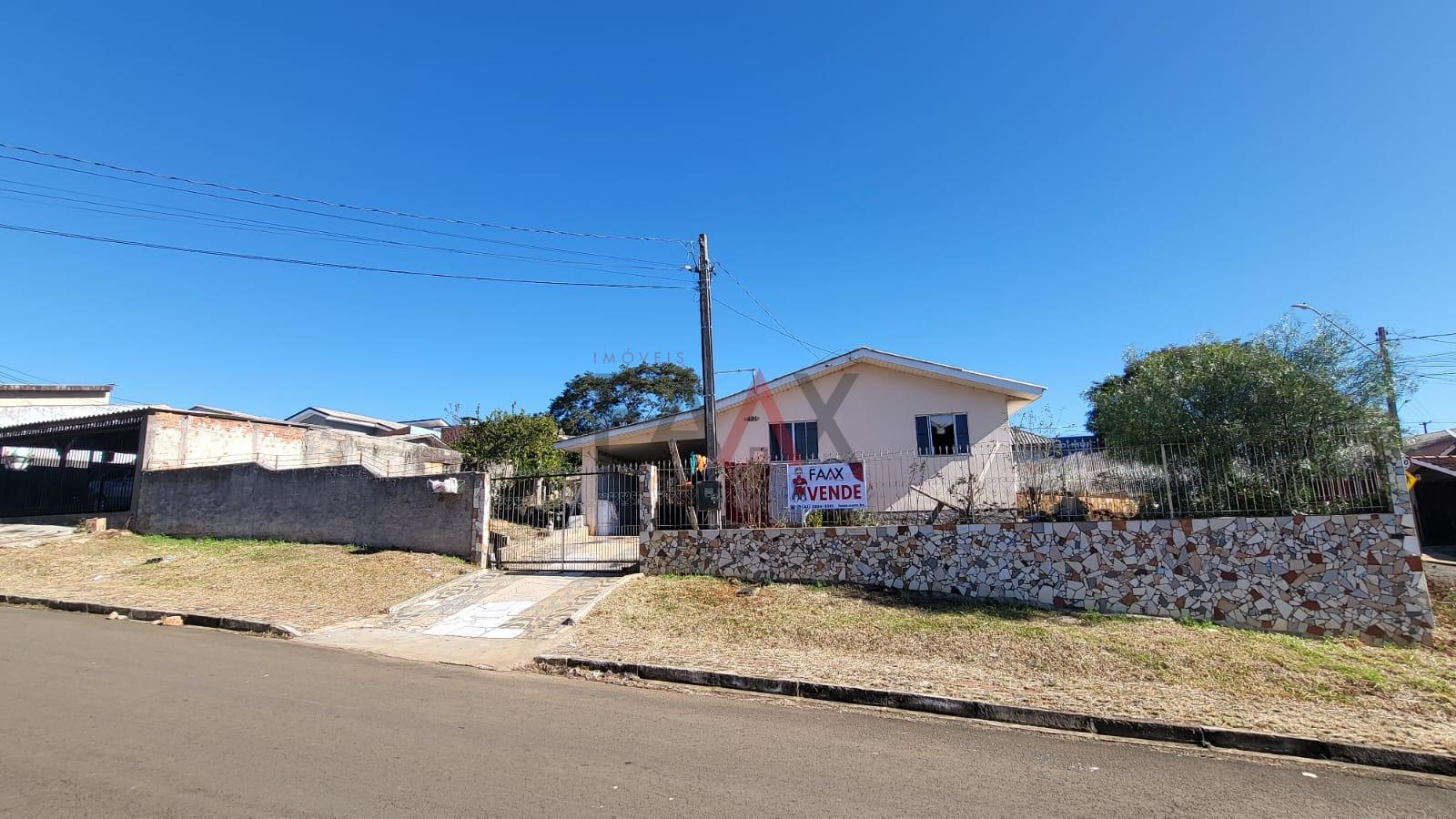 Casa à venda, VILA CARLI, GUARAPUAVA - PR - Com amplo terreno