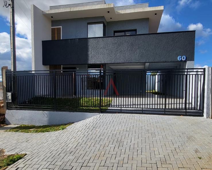 Sobrado à venda com 3 quartos, VILA BUCH, GUARAPUAVA - PR
