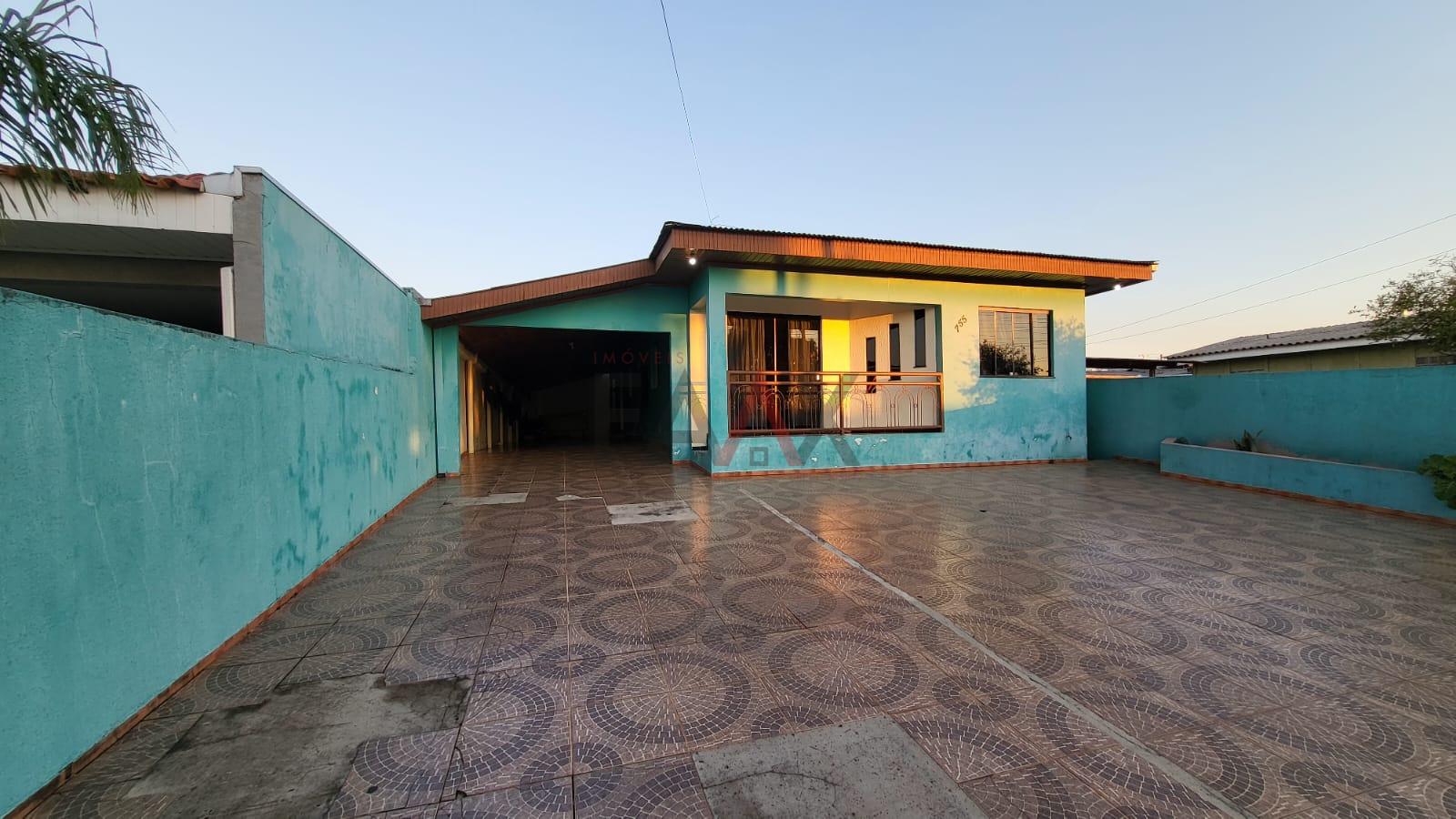 Casa à venda com 2 quartos, 172m² - Foto 1